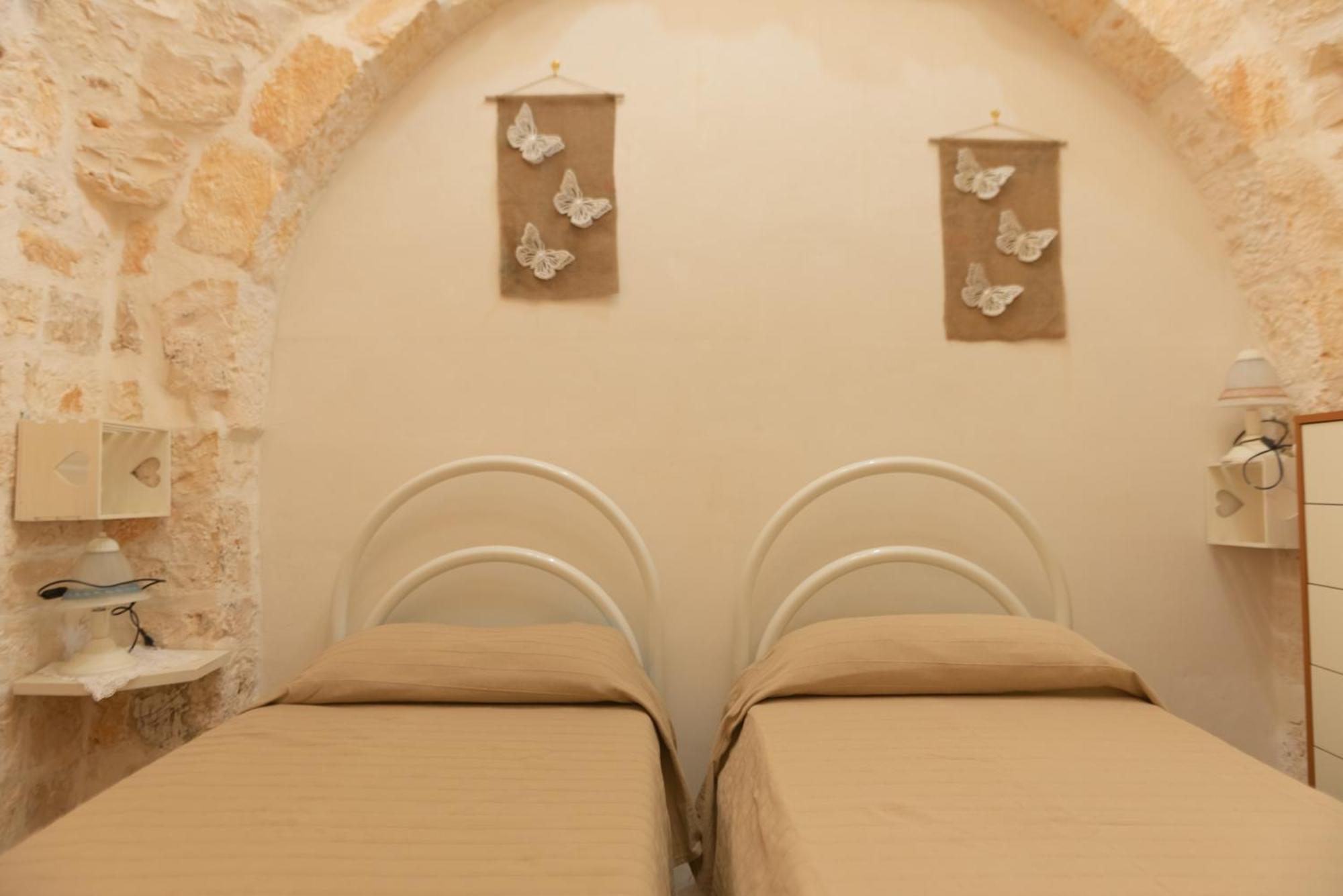 Trullo Filippo With Exclusive Pool Villa Cisternino Exteriör bild
