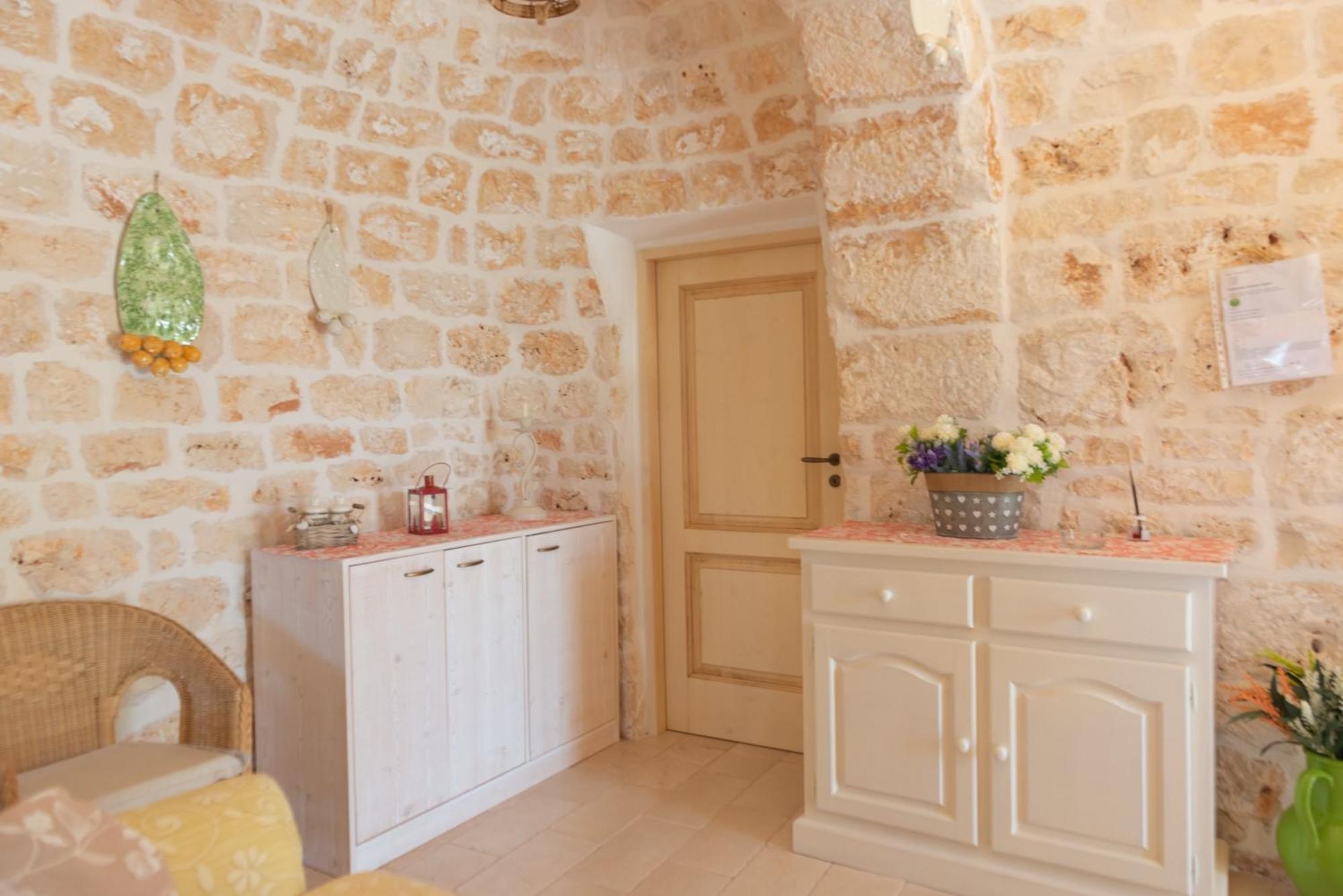 Trullo Filippo With Exclusive Pool Villa Cisternino Exteriör bild