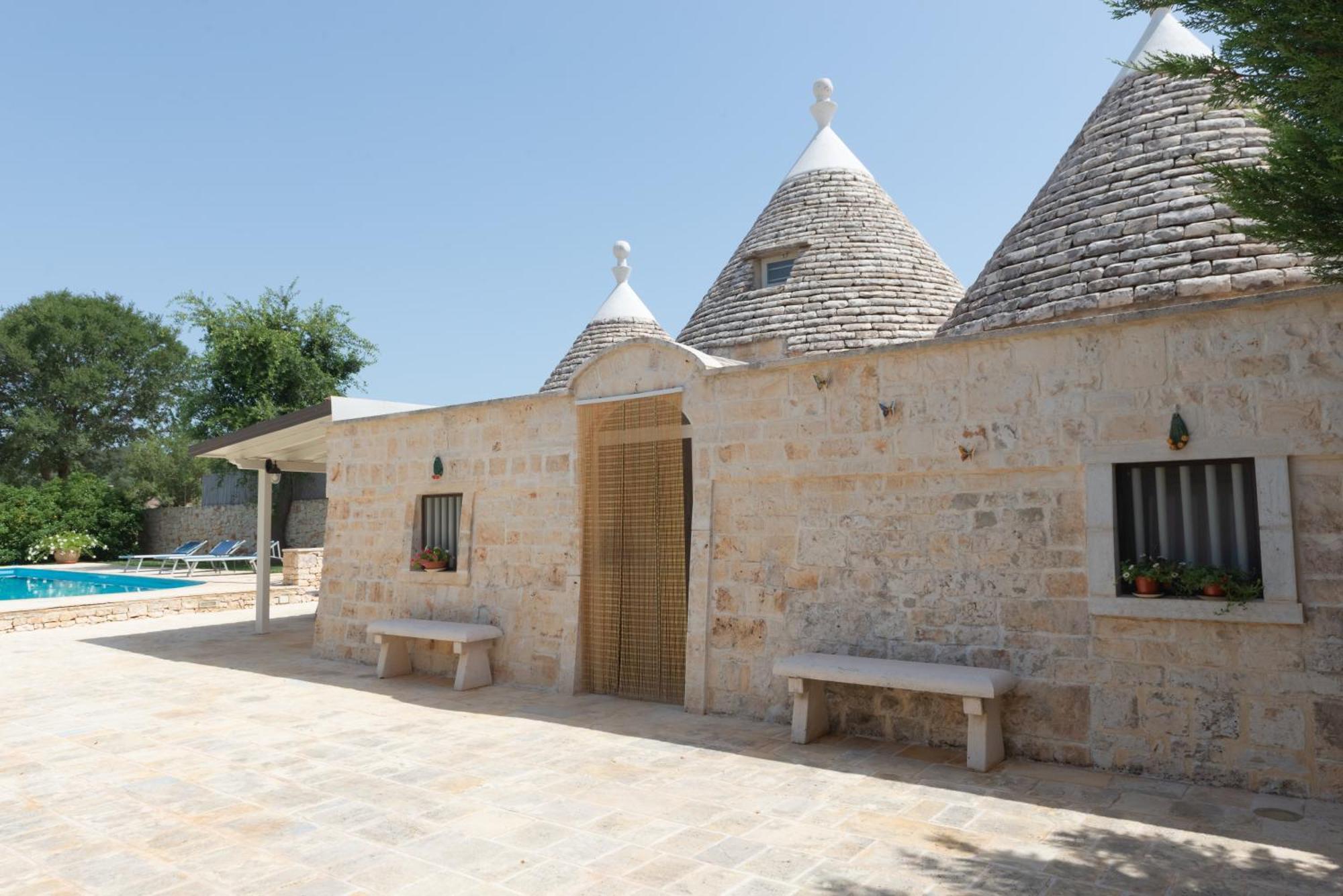 Trullo Filippo With Exclusive Pool Villa Cisternino Exteriör bild
